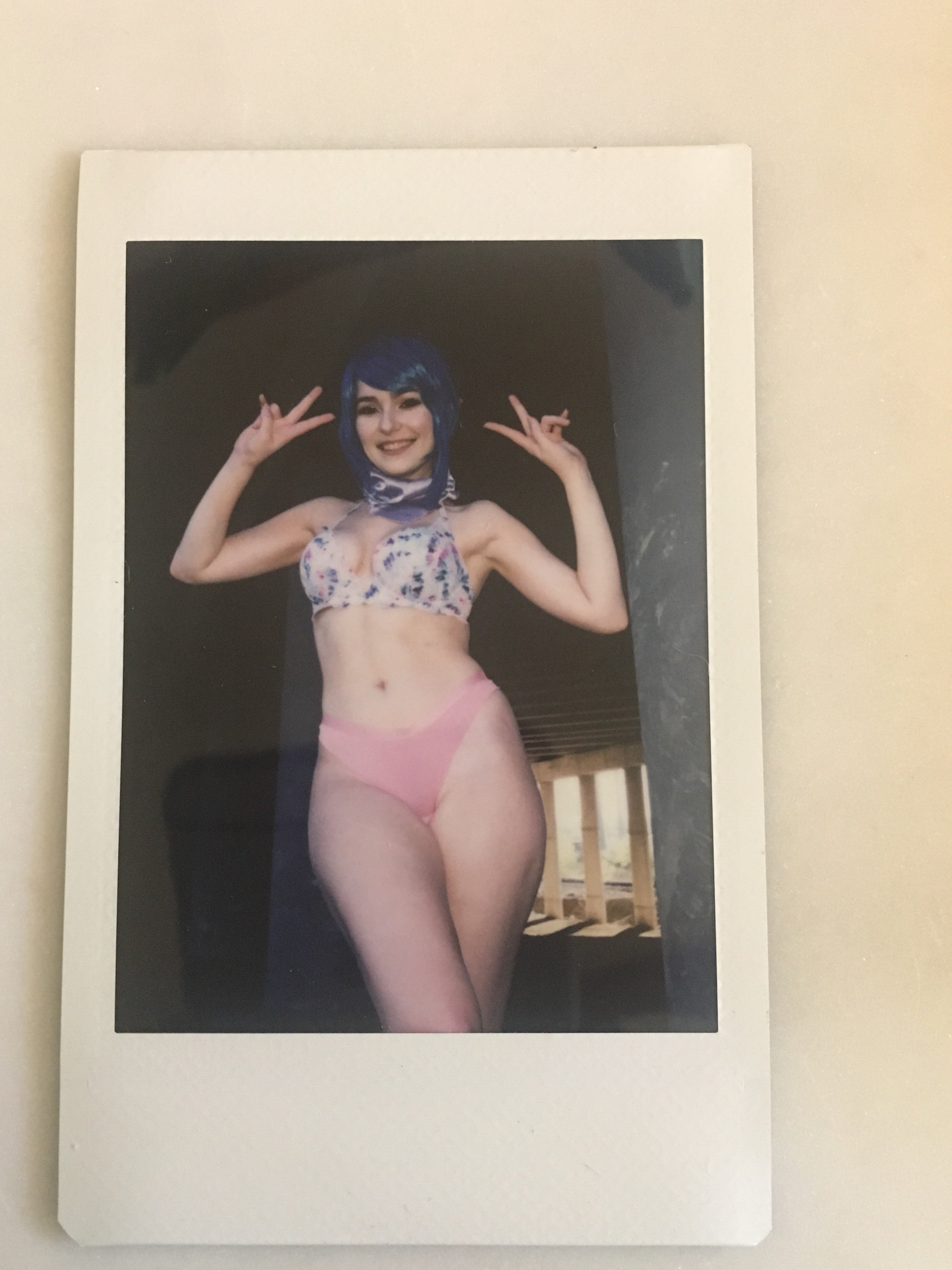 Bulma Polaroid #30